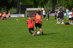 Fussballmannschaft MKS Slawa aus Slawno beim SC Rinteln