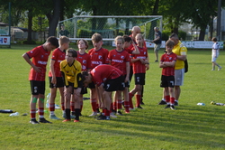 Fussballmannschaft MKS Slawa aus Slawno beim SC Rinteln