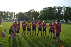 Fussballmannschaft MKS Slawa aus Slawno beim SC Rinteln