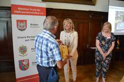 Empfang im Rathaus mit Einweihung des Gedenksteins